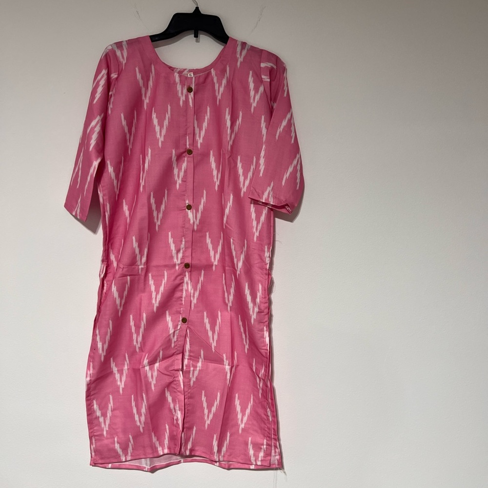 Cotton ikkat kurtis comes in large size